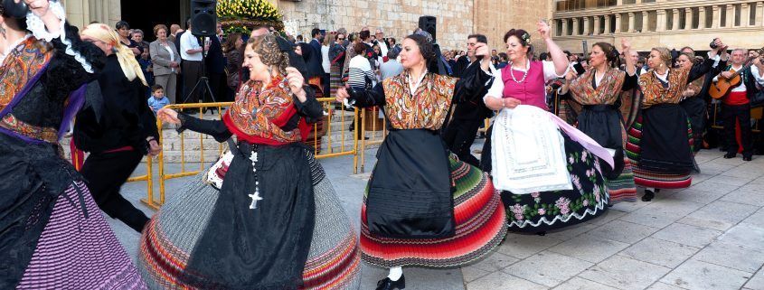 Procesión Mayo Virgen de los Llanos 2016